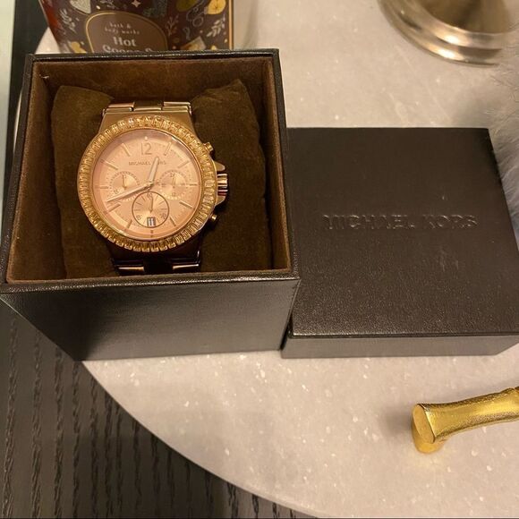 Michael Kors | Women’s Dylan Rose Gold Tone MK-5412 Watch Stainless Steel - Picture 2 of 12